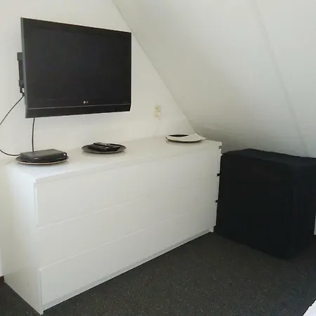 Porta Isola - Water 105 Semesterbostad *