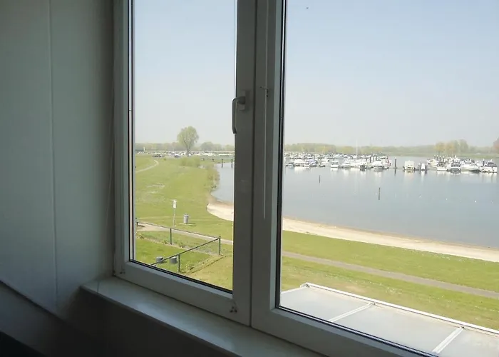 Дом отдыха Porta Isola - Water 105